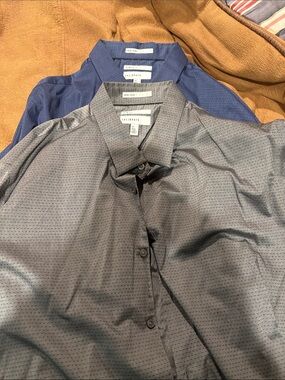 Calibrate Slim Fit Grey Microdot Button-Down Shirt (with Blue Shirt behind)